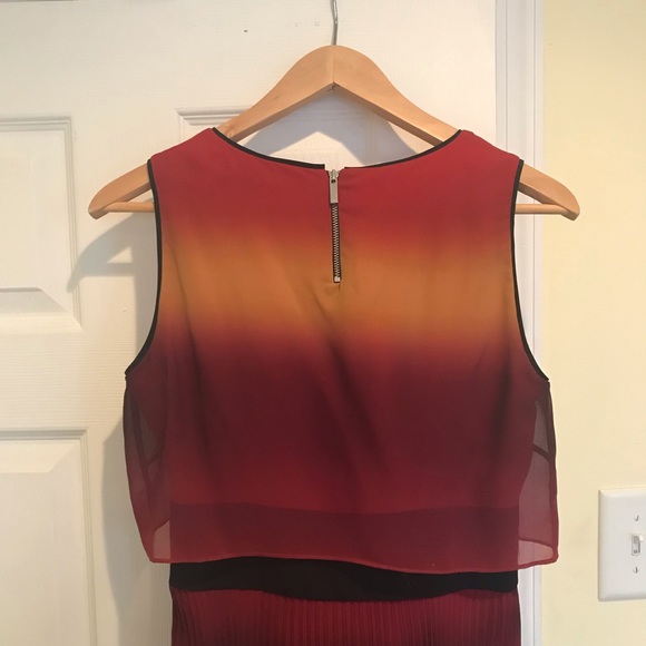 Karen Millen pleated ombré dress - Picture 3 of 5
